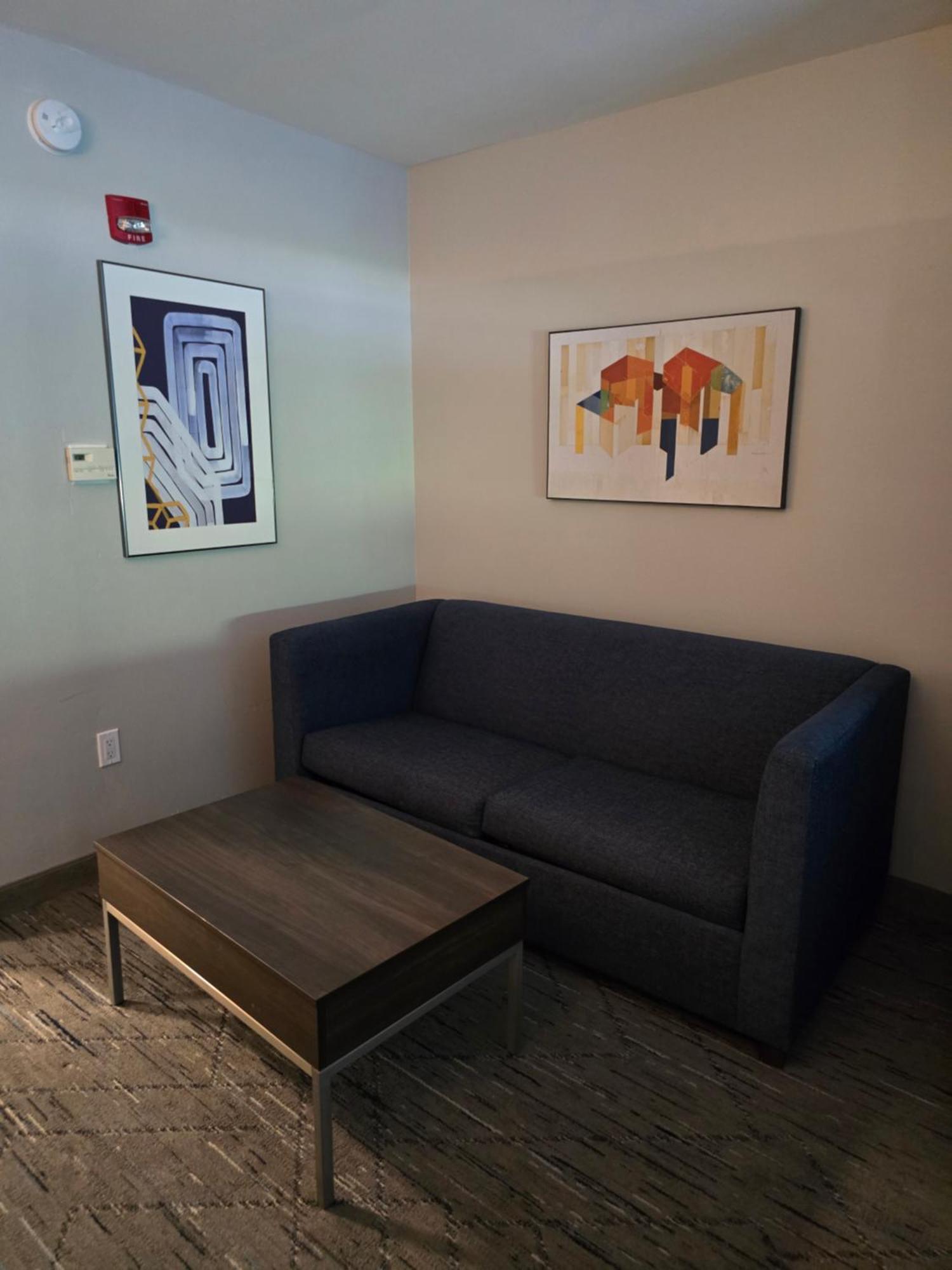 Holiday Inn Express & Suites - Smithfield/Selma By Ihg Экстерьер фото